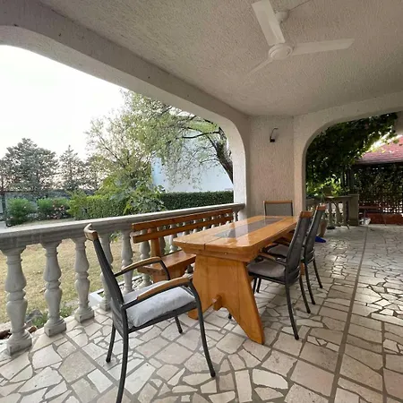 House Jesenova Selce