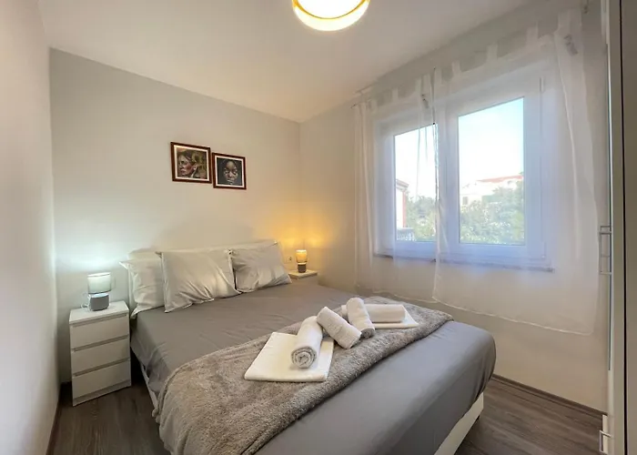 Ferienhaus House Jesenova *